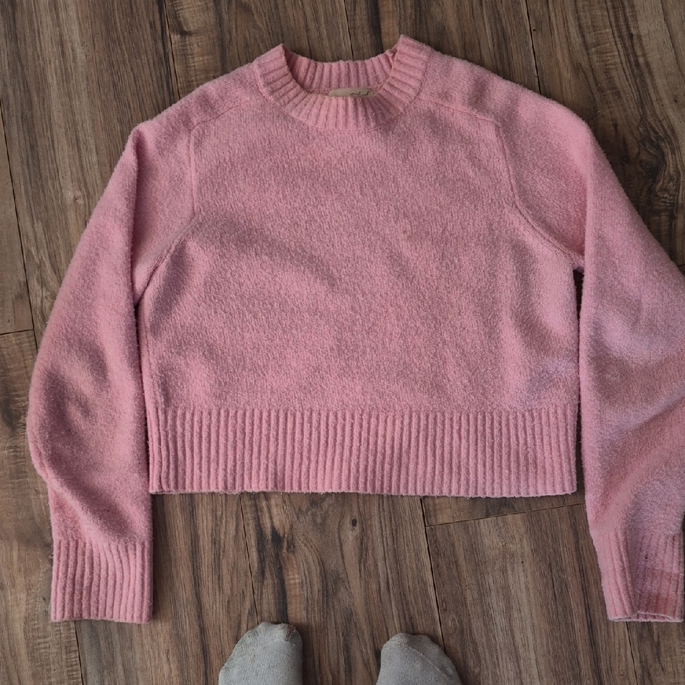 Universal Thread Pink Crewneck Sweater